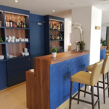 Domitys Le Clos St Martin * Louverné